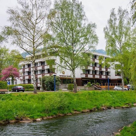 Kronen Hotel バート・リーベンツェル エクステリア 写真