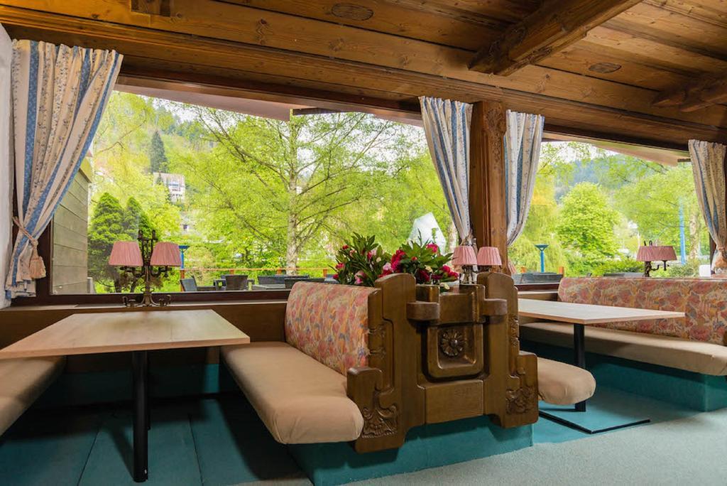 Kronen Hotel バート・リーベンツェル エクステリア 写真